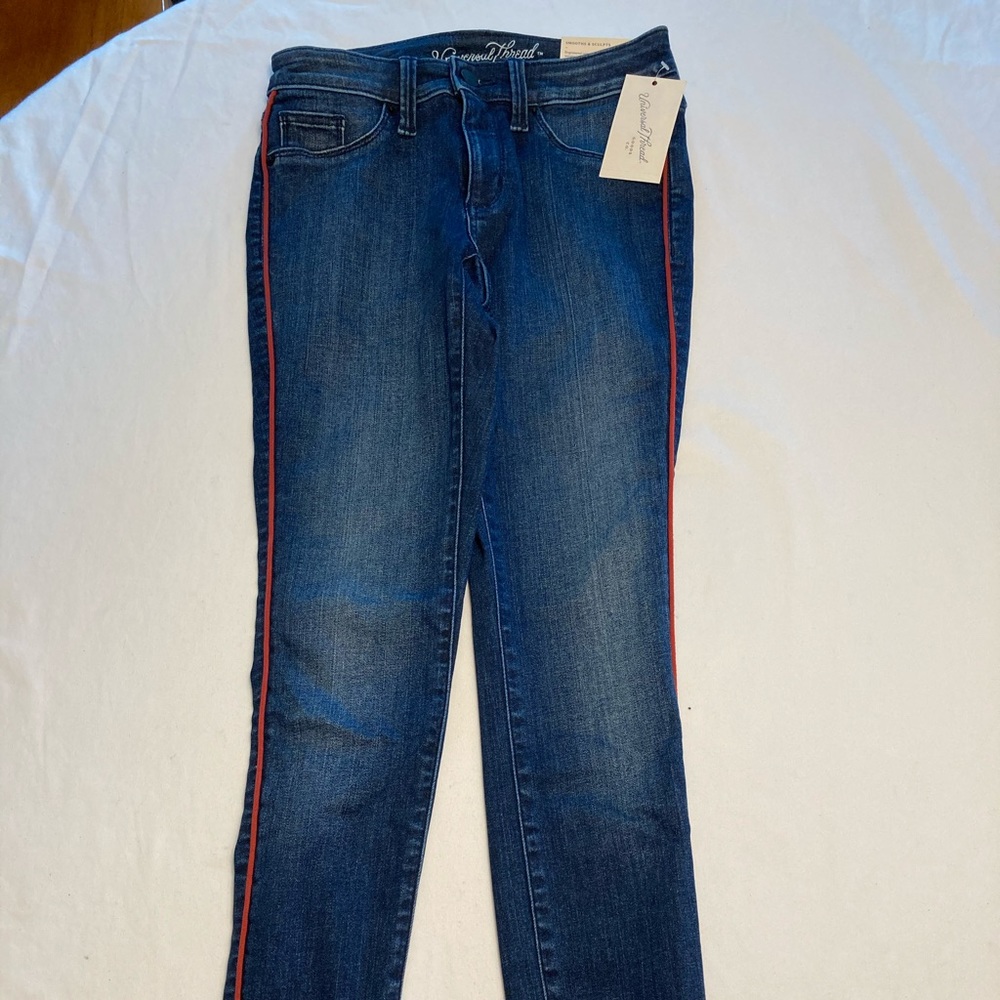 Universal Thread skinny jean 00”